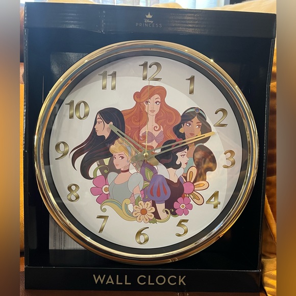 Wall Clock - Picture 1 of 1